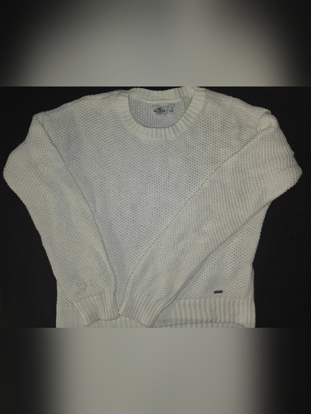 Hollister Women's Cream Crewneck Textured Knit Sweater
